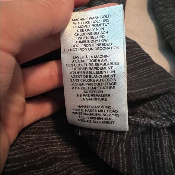 3 for $30! Champion grey crew neck sweater - Picture 6 of 9